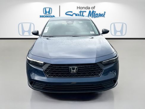 New 2025 Honda Accord SE image 2