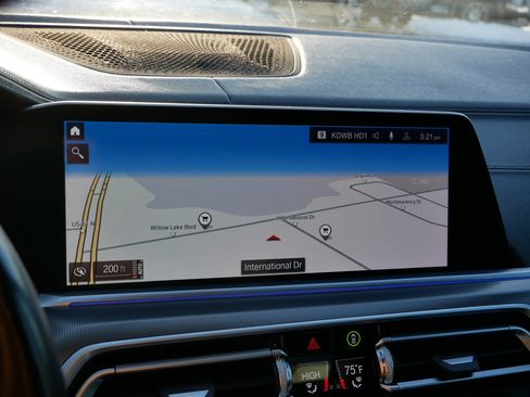 Used 2019 BMW X5 xDrive40i w/ Premium Package 2 image 22