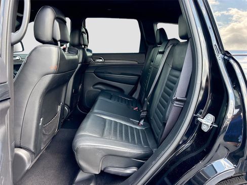 Used 2020 Jeep Grand Cherokee Limited X RWD image 29