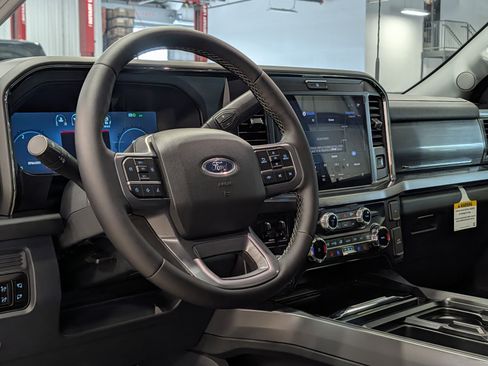 New 2026 Ford F450 Lariat image 70