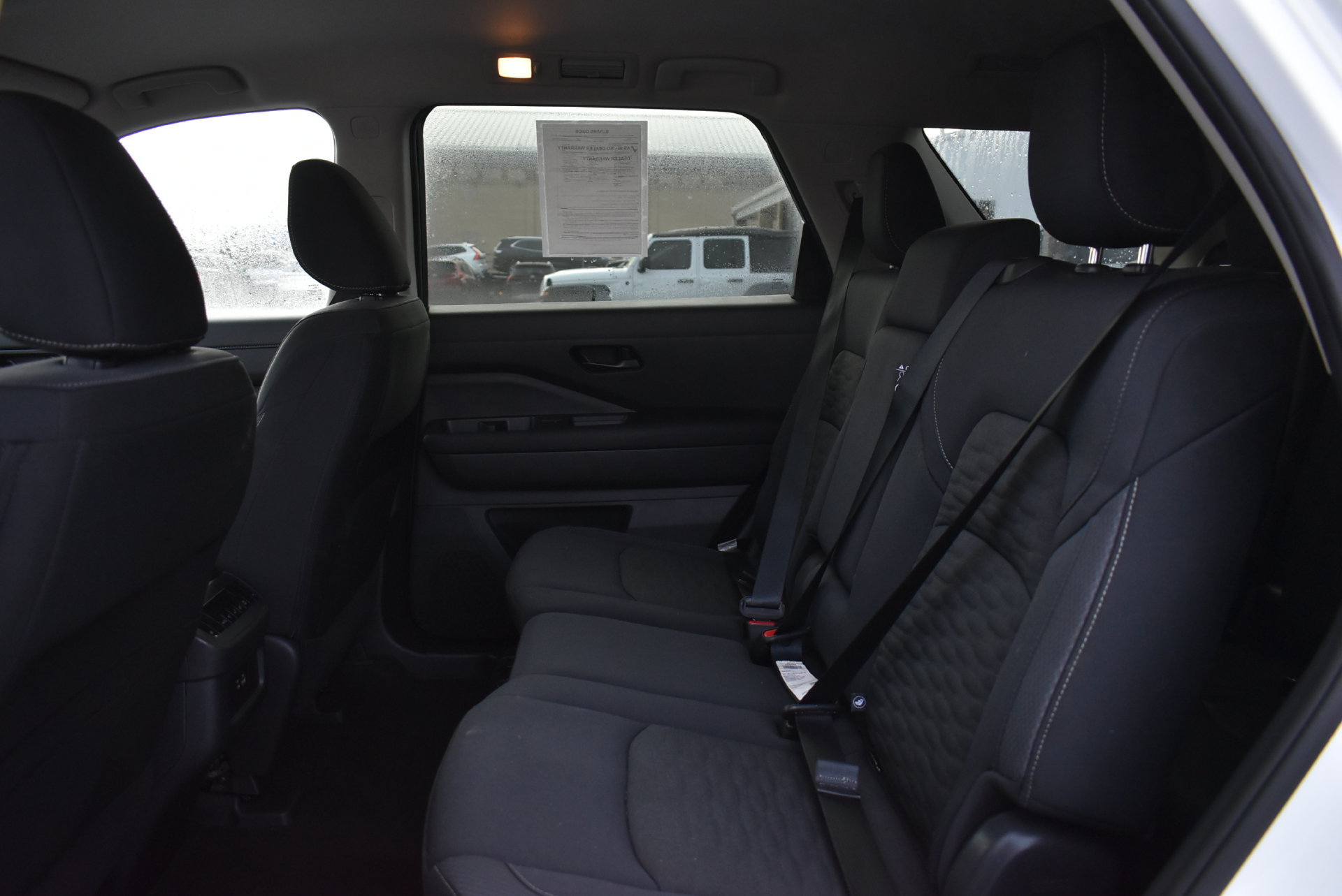 Used 2025 Nissan Pathfinder SV AWD/4WD image 16