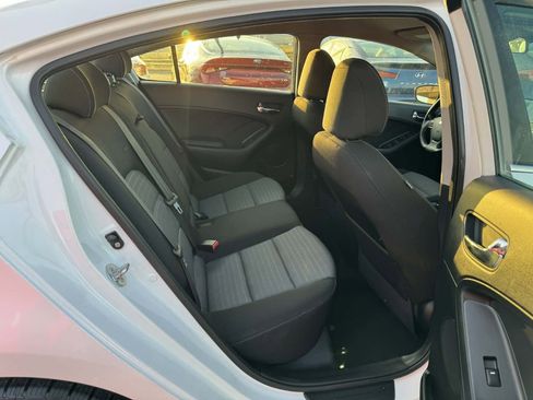 Used 2015 Kia Forte EX image 18