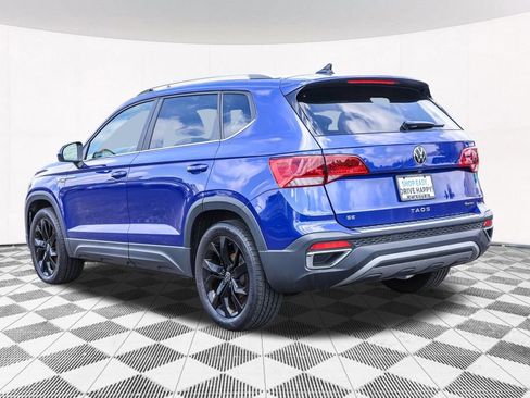 Used 2023 Volkswagen Taos SE w/ Panoramic Sunroof Package AWD/4WD image 14