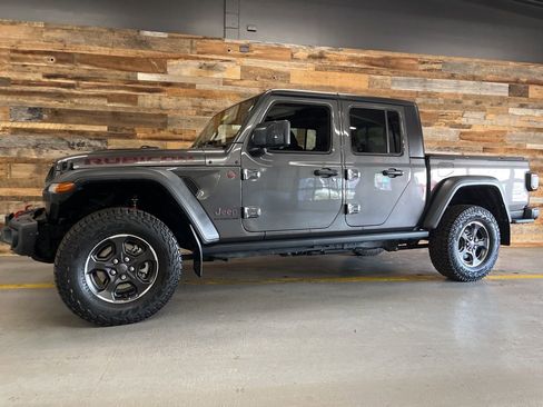 Used 2022 Jeep Gladiator Rubicon w/ LED Lighting Group image 19