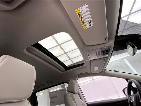 New 2026 Honda Odyssey EX-L image 10