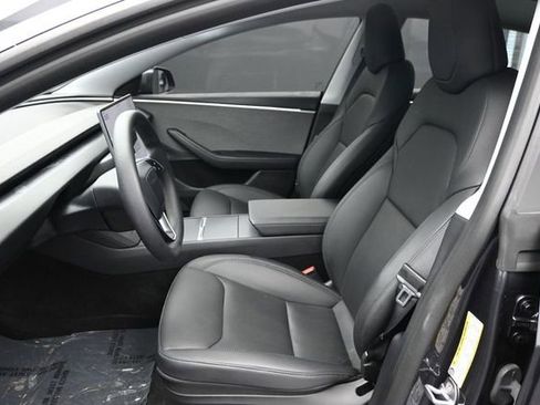 Used 2025 Tesla Model 3 RWD image 7