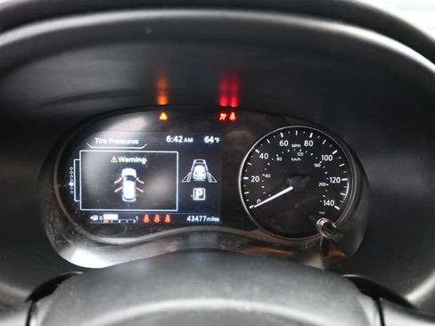 Used 2023 Nissan Kicks SV FWD image 15