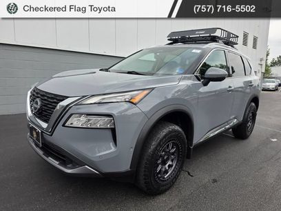 Used 2023 Nissan Rogue SL w/ SL Premium Package