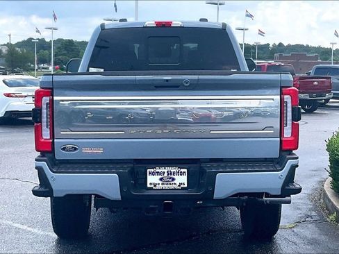 New 2026 Ford F250 Platinum w/ Platinum Plus Package AWD/4WD image 4