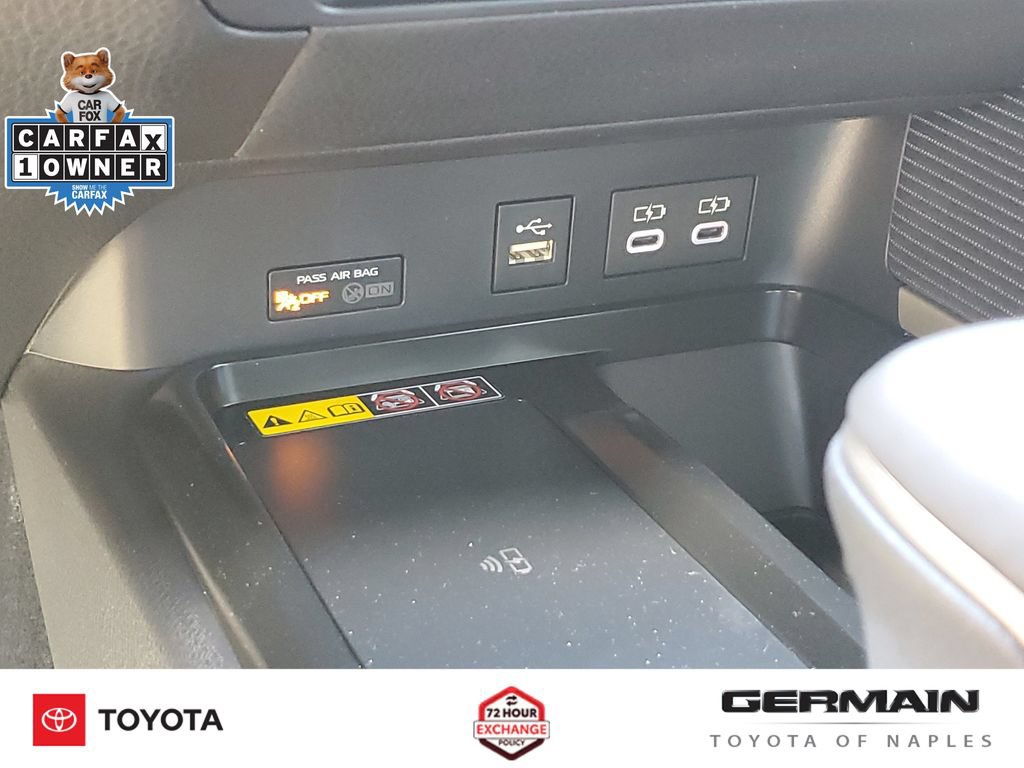 Used 2026 Toyota Camry SE w/ Convenience Package FWD image 32