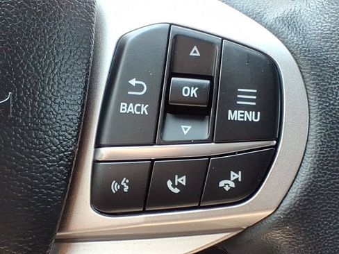 Used 2023 Ford Explorer XLT w/ Equipment Group 202A AWD/4WD image 25
