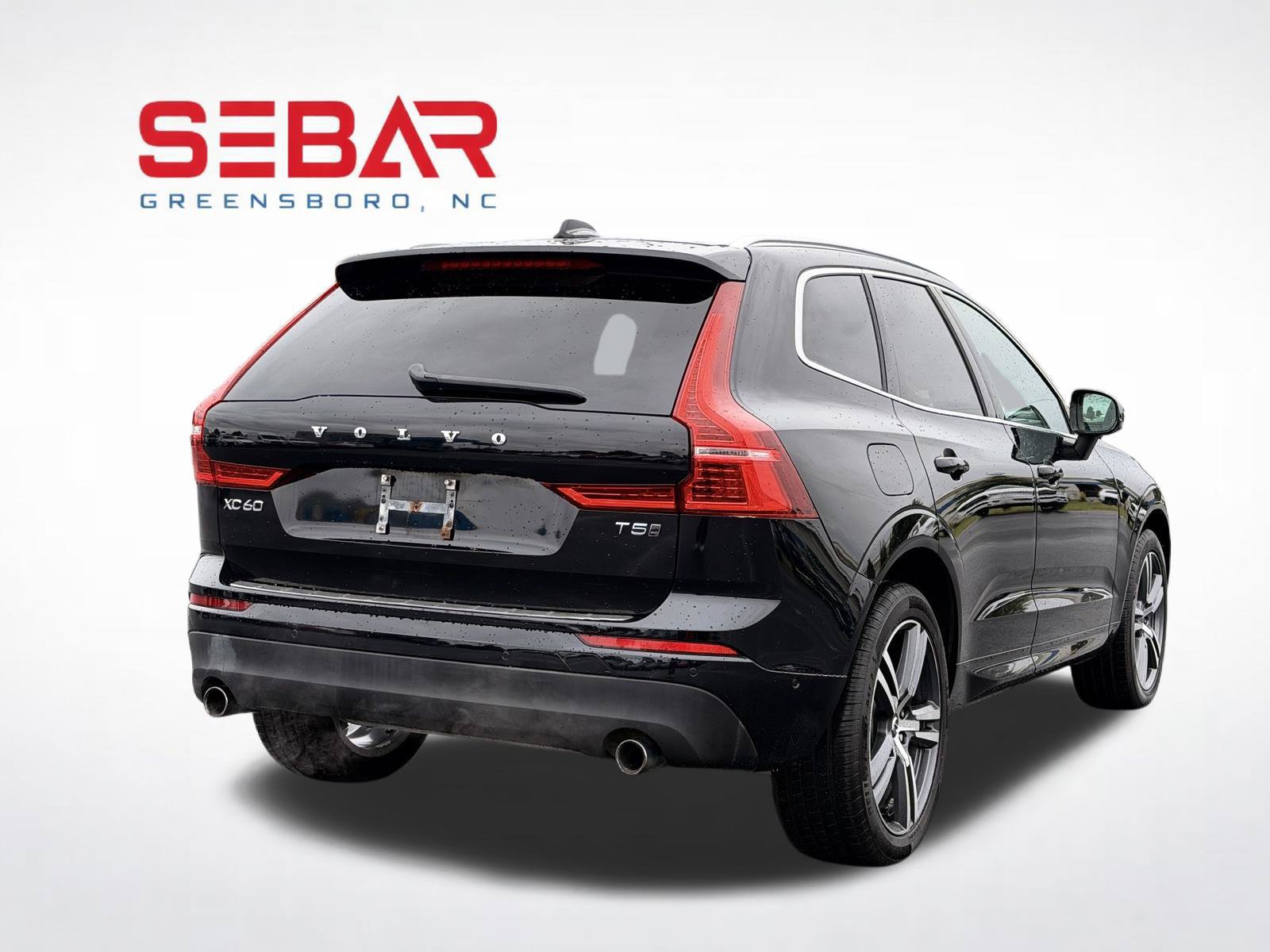 Used 2019 Volvo XC60 T5 Momentum w/ Multimedia Package AWD/4WD image 8