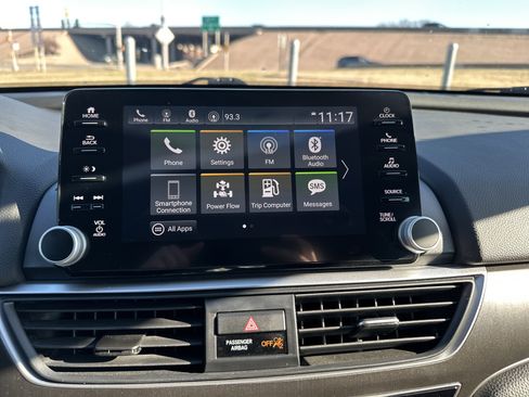 Used 2021 Honda Accord Hybrid image 23