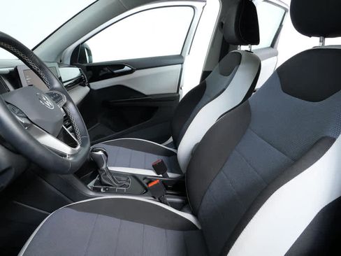 Certified 2025 Volkswagen Taos S image 8