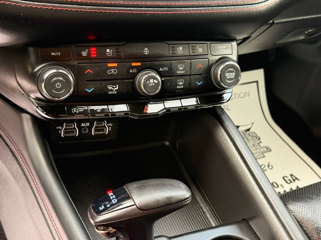 Used 2024 Dodge Durango GT AWD/4WD image 20
