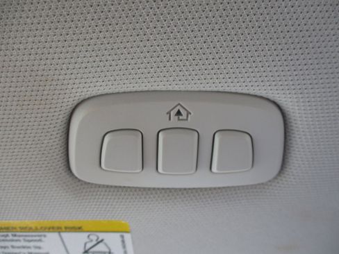 Used 2025 Ford Expedition Platinum image 35