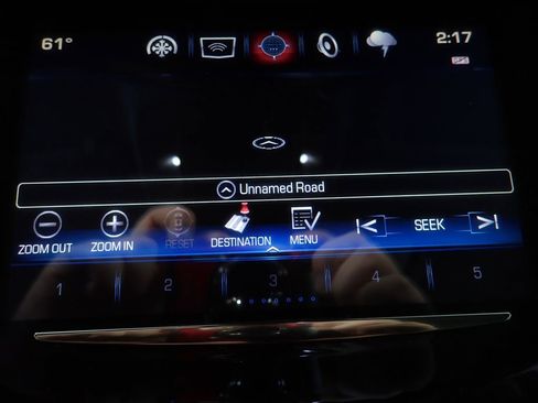 Used 2016 Cadillac Escalade Luxury image 7