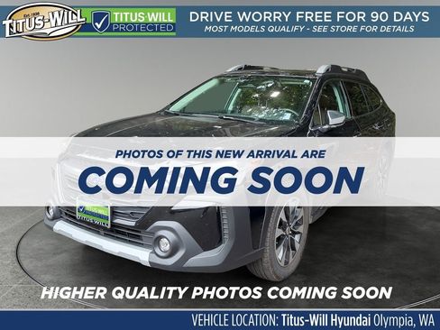 Used 2023 Subaru Outback Touring AWD/4WD image 2