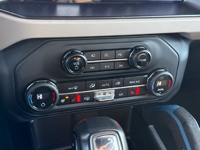 Used 2021 Ford Bronco Wildtrak AWD/4WD image 28