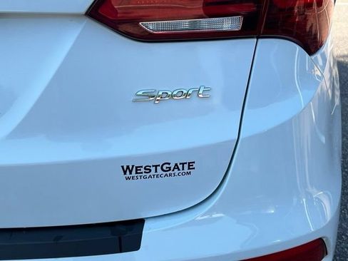 Used 2018 Hyundai Santa Fe Sport w/ 2.4L Value Package 02 FWD image 39