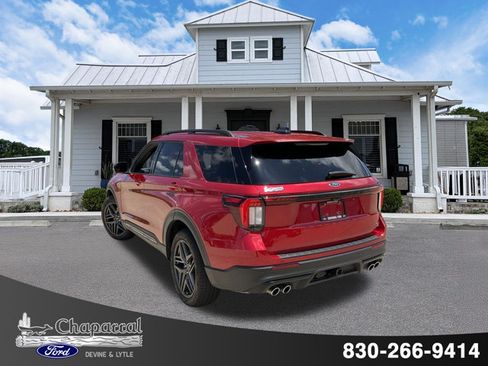 Used 2025 Ford Explorer ST AWD/4WD image 26
