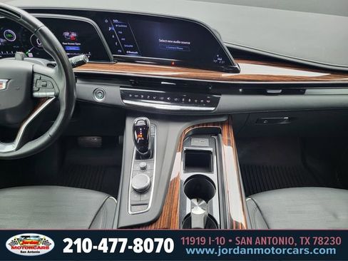 Used 2023 Cadillac Escalade ESV Premium Luxury RWD image 14
