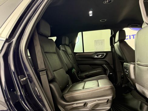 Used 2021 Chevrolet Tahoe High Country image 13