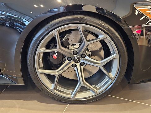 New 2026 Audi RS 7 Performance image 4