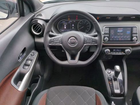 Used 2020 Nissan Kicks SR FWD image 16