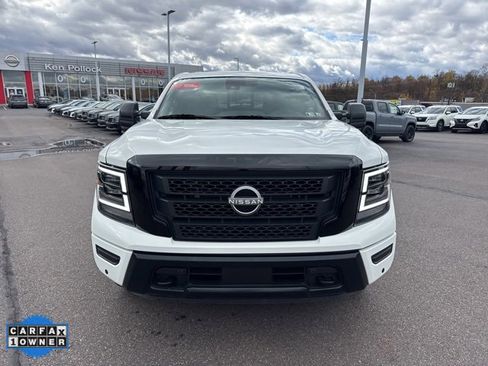Certified 2024 Nissan Titan SV w/ SV Convenience Package image 2