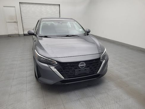 Used 2025 Nissan Sentra SV FWD image 14