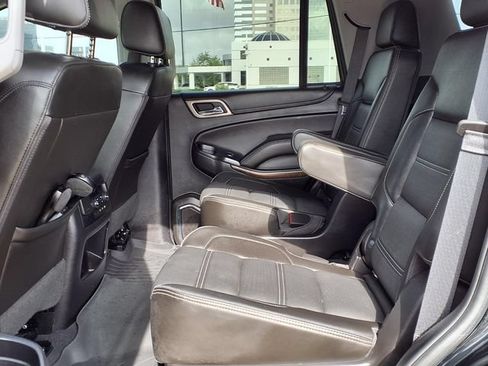 Used 2018 GMC Yukon Denali w/ Denali Ultimate Package RWD image 11