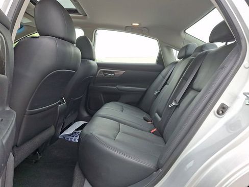 Used 2014 Nissan Altima 2.5 SL w/ Technology Package FWD image 13