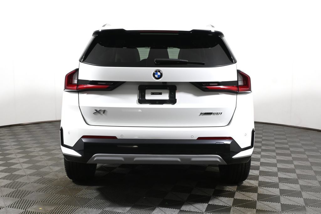Used 2024 BMW X1 xDrive28i w/ Convenience Package AWD/4WD image 6