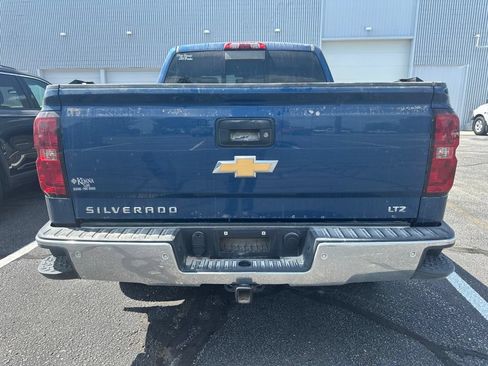 Used 2015 Chevrolet Silverado 1500 LTZ Z71 w/ LTZ Plus Package AWD/4WD image 3