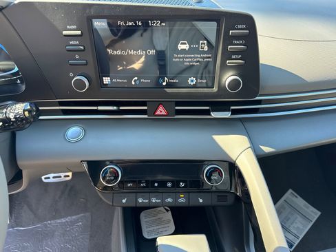 New 2026 Hyundai Elantra SEL Sport image 29