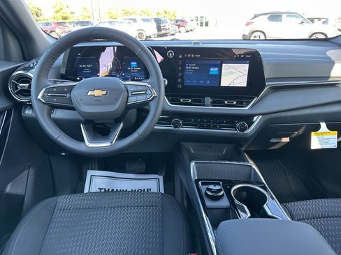 New 2026 Chevrolet Equinox LT w/ LPO, Floor Liner Package image 24