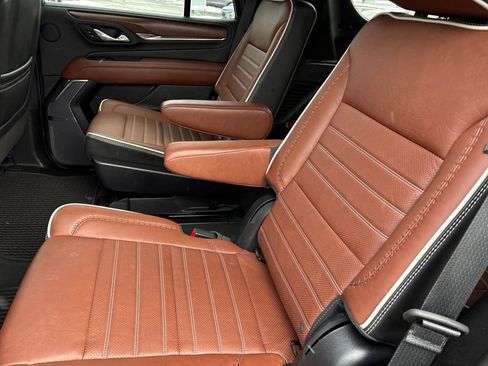 Certified 2023 GMC Yukon Denali Ultimate image 22