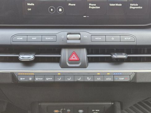 New 2026 Kia K4 FWD image 16