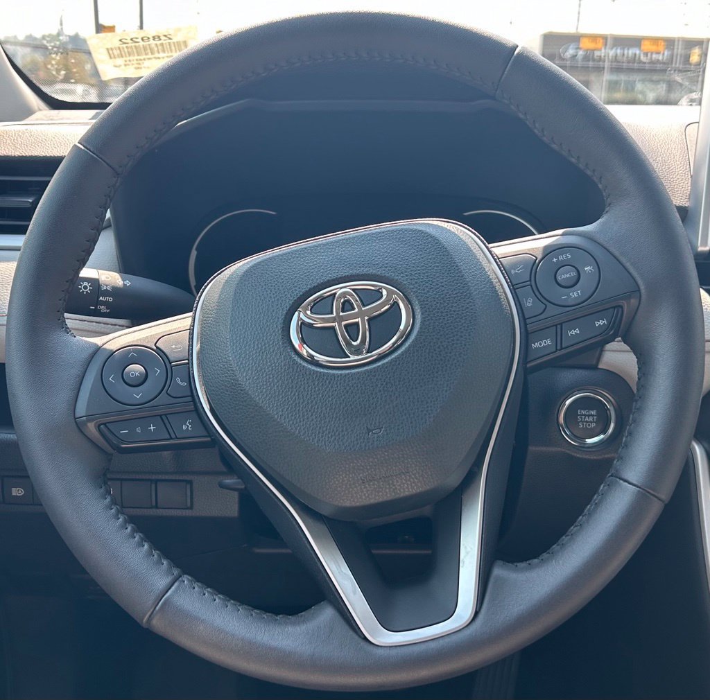 Certified 2023 Toyota RAV4 XLE w/ XLE Grade Weather Package AWD/4WD image 20