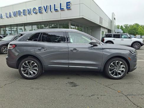 Used 2023 Lincoln Nautilus Reserve AWD/4WD image 10