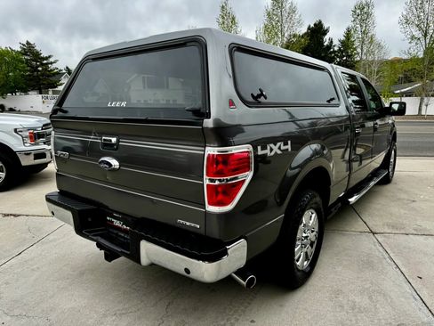 Used 2012 Ford F150 XLT w/ XLT Chrome Pkg image 5