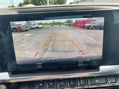Certified 2024 Chevrolet Silverado 1500 LT AWD/4WD image 14