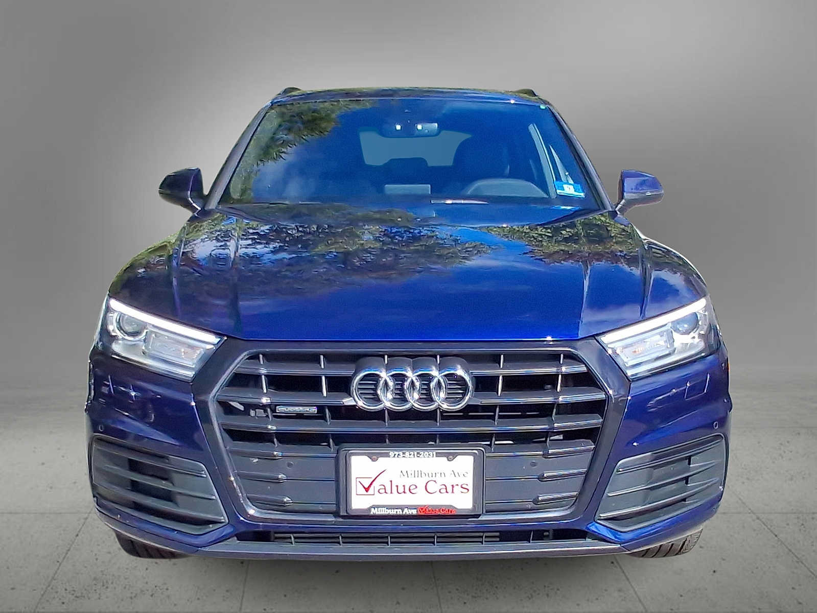 Used 2020 Audi Q5 2.0T Premium w/ Titanium Sport Package AWD/4WD image 3