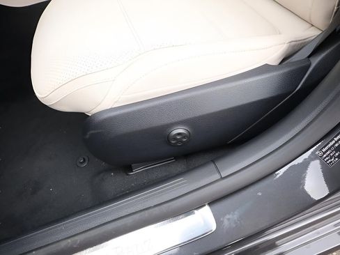 New 2026 Mercedes-Benz C 300 4MATIC Sedan image 28