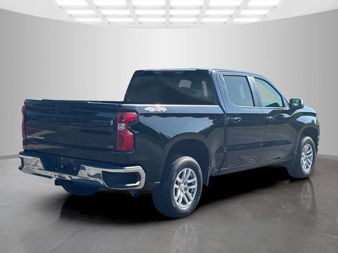 Used 2022 Chevrolet Silverado 1500 LT w/ Bed Protection Package AWD/4WD image 7