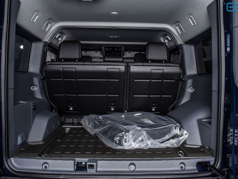 New 2025 INEOS Grenadier Fieldmaster Edition image 14