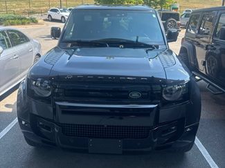 Used 2022 Land Rover Defender 110 X AWD/4WD video 1