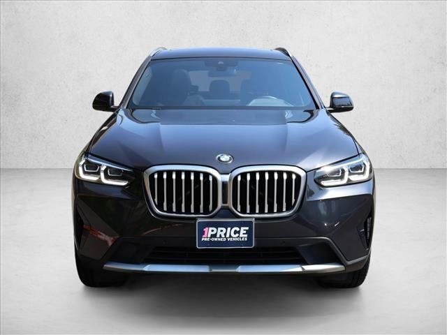 Used 2023 BMW X3 xDrive30i w/ Premium Package w/ZPA AWD/4WD image 3