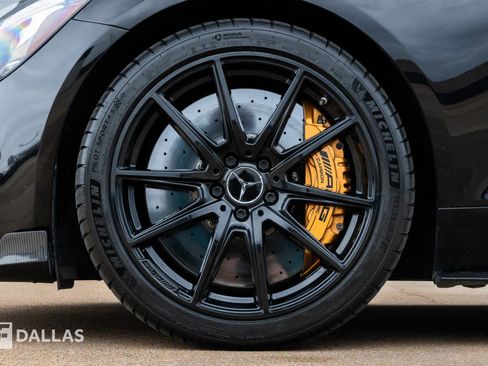 Used 2016 Mercedes-Benz AMG GT S image 9